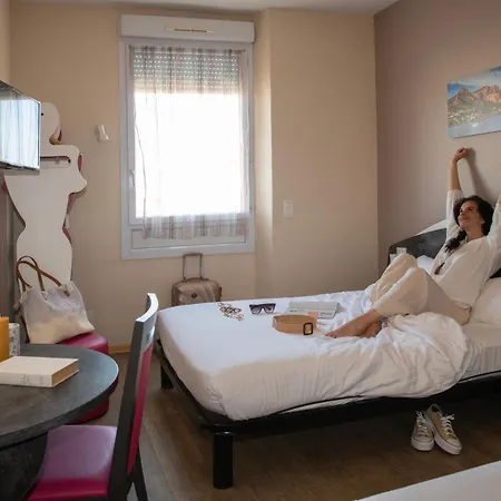 Hotell L'esterel 2*